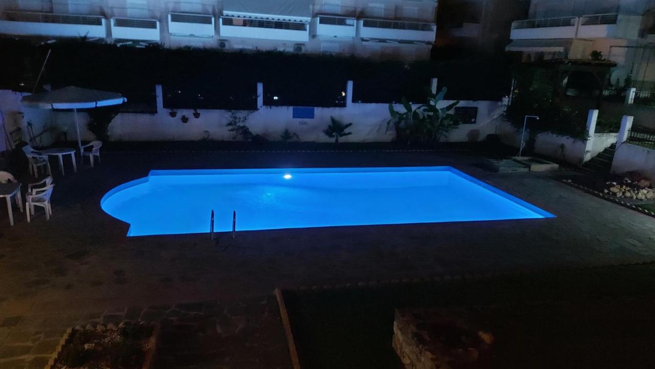 Blue Deluxe Apartment Kallithea  外观 照片